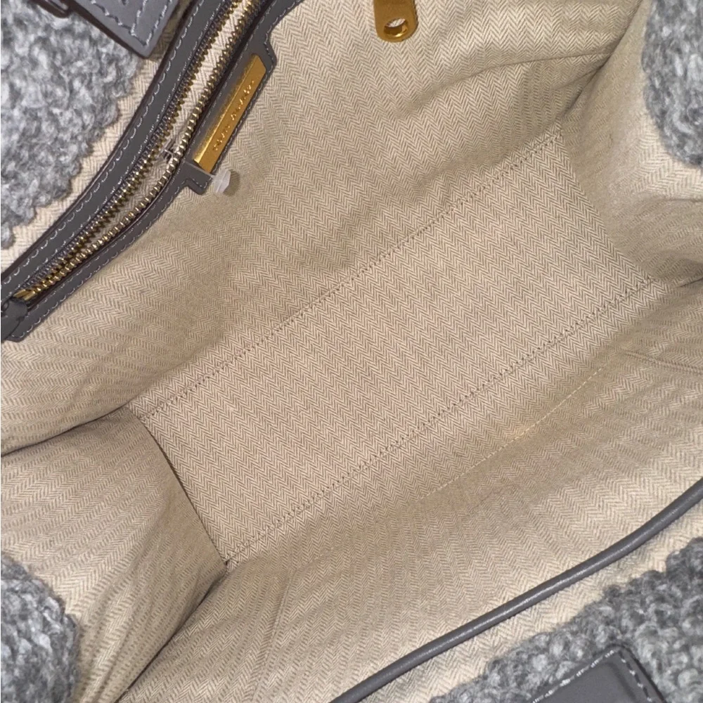 Tory Burch Ella Boucle Chain  gray Tote bag